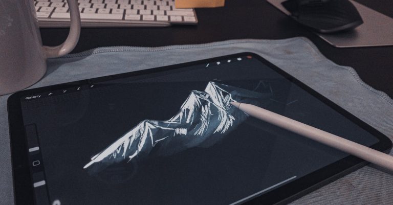 Xencelabs Pen Display 24 review: big drawing tablet, big on
